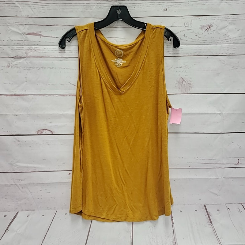 Maurices Size XL tank