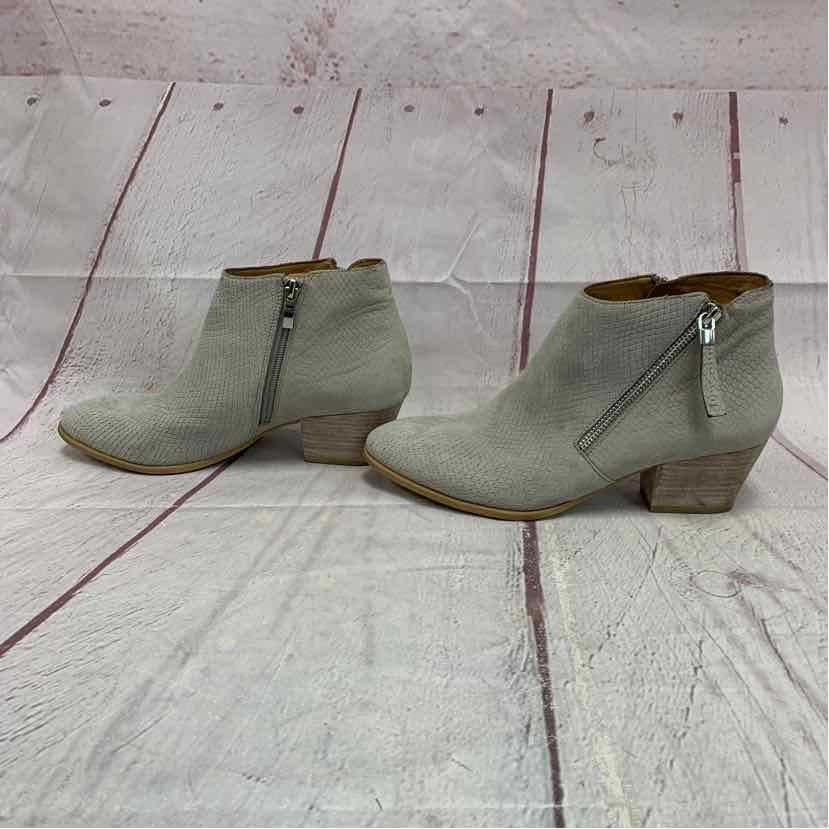 Franco Sarto Shoe Size 8 Boots