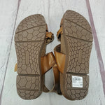 BareTraps Shoe Size 9 Sandals